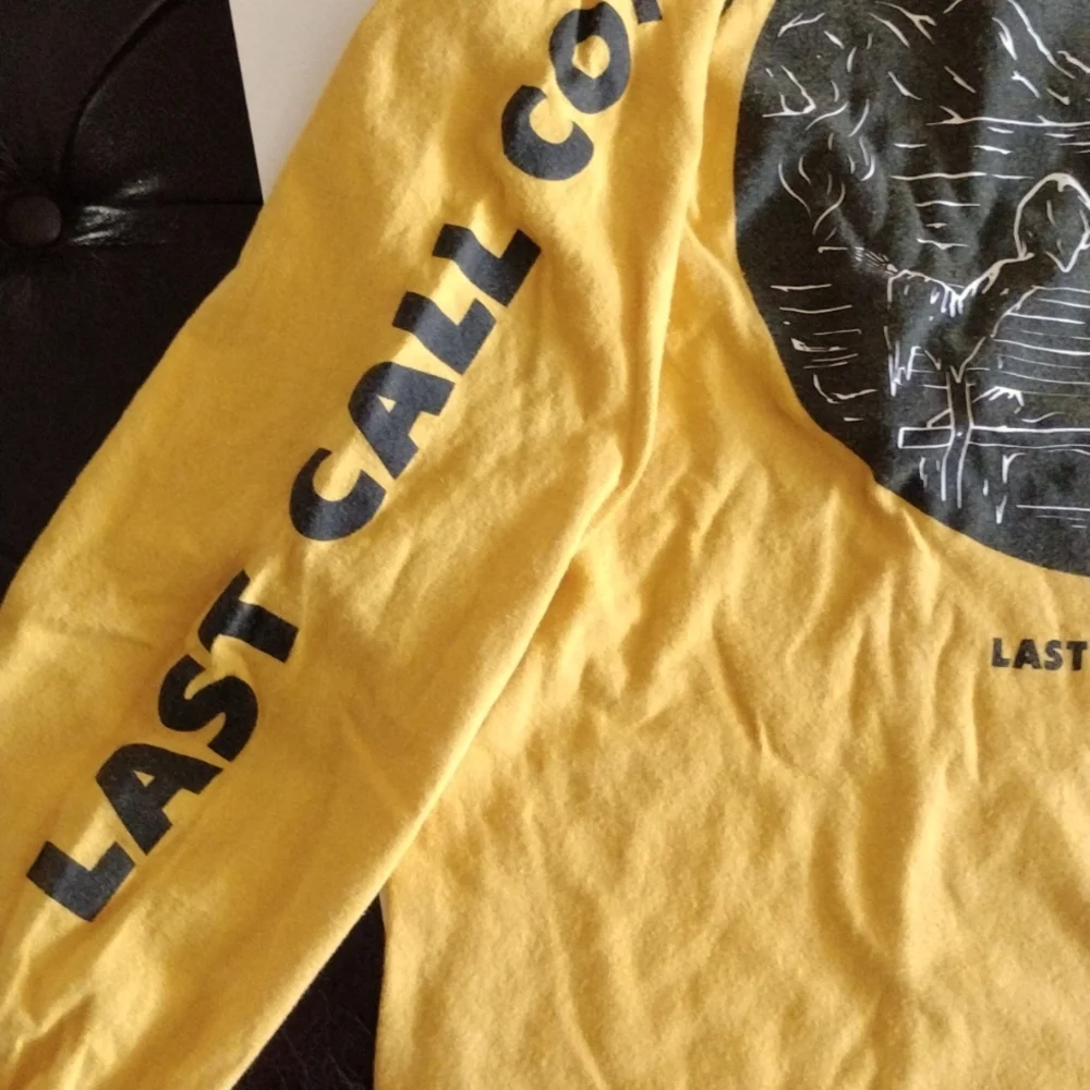 Novelty T-shirt - Picture 3 of 6